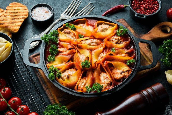 Najlepsze muszle makaronowe przywiezione z Włoch. Ten przepis smakuje jak wakacje