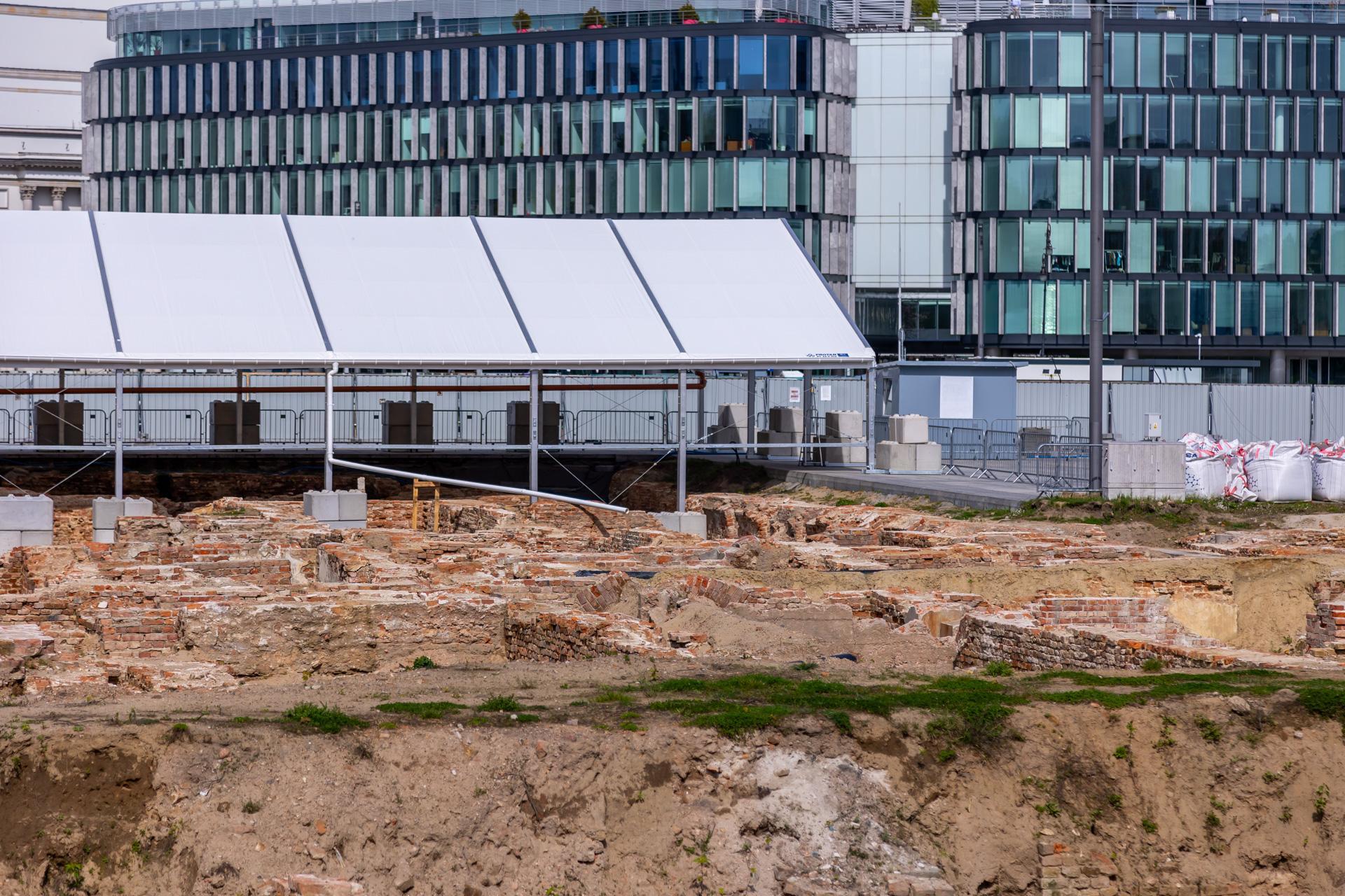 Pałac Saski ma zadaszenie