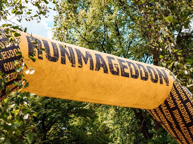Runmageddon Kids rozgrzał Chorzów. 330 młodych zawodników pokonywało przeszkody