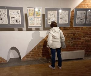 Trwa Noc Muzeów w Lesznie. Od wystawy o praniu i bieliźniarce, przez komiks po żużel