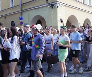 Igry 2024. Barwny korowód studentów przeszedł ulicami Gliwic