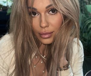 Doda zaświeciła gołą pupą. Co dalej?