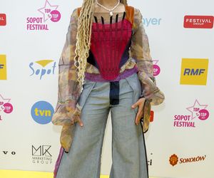 Sara James ma 17 lat i... szokuje wyglądem! Zobacz wszystkie metamorfozy