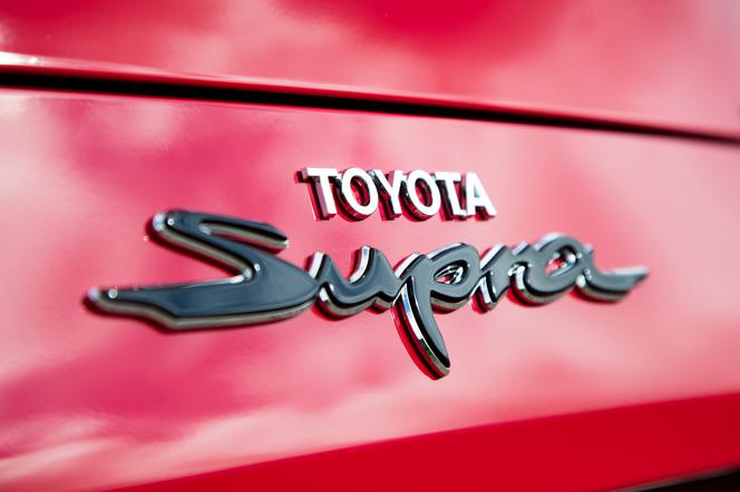 Toyota GR Supra w kolorze Renaissance Red