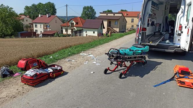 Sierakośce: 6-latek potrącony przez samochód! Trafił do szpitala w ciężkim stanie