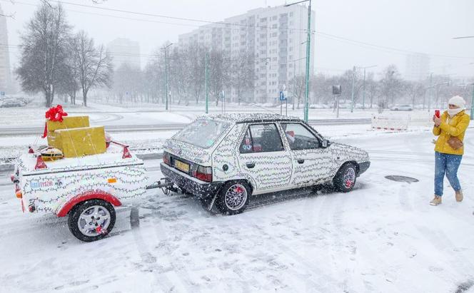 Parada Świątecznych Samochodów w Tychach