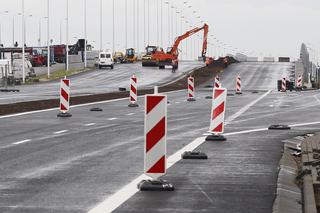 Tysiąc kilometrów nowych dróg w Polsce w ciągu trzech lat. Trwają prace