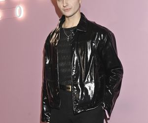 Smukła Wojciechowska, sportowa Nosowska i futrzasta Szroeder. Tłum gwiazd na imprezie marki biżuteryjnej