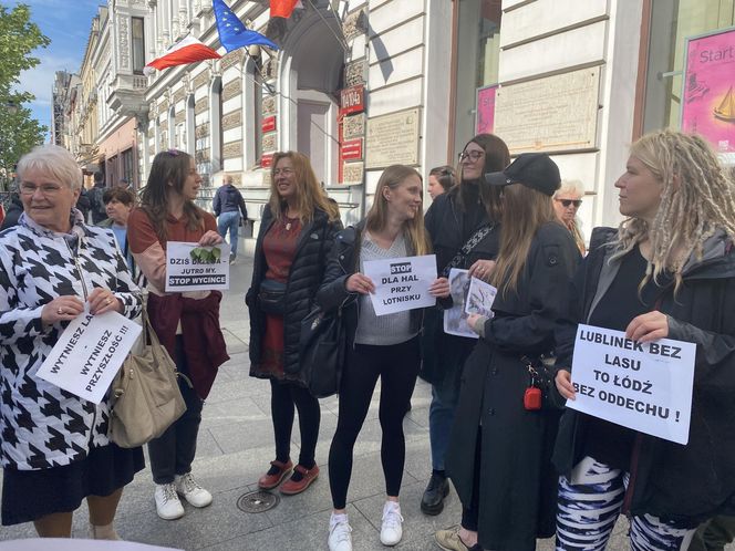 Wielki protest pod urzędem miasta w Łodzi. "Broń lasów Lublinka"