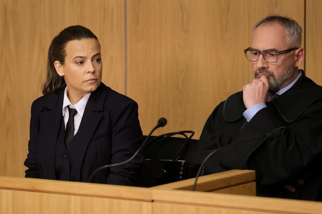 M jak miłość odc. 1872 po wakacjach. Magda (Anna Mucha), Adam Werner (Jacek Kopczyński)