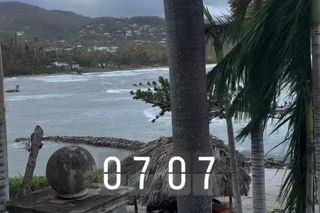 Z ostatniej chwili! W hotelu Żebrowskiego huragan powyrywał okna! Nadal są uwięzieni i muszą oszczędzać wodę