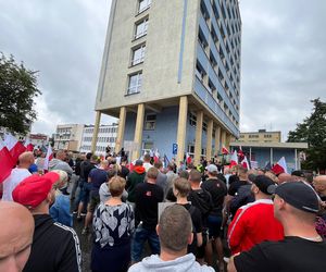 Protest Konfederacji w Siedlcach zgromadził ok. 600 osób