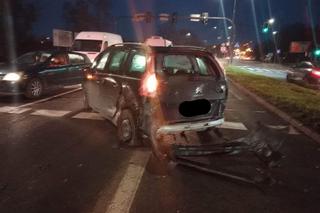 Zderzenie dwóch osobówek na os. Leśnym w Bydgoszczy [ZDJĘCIA]