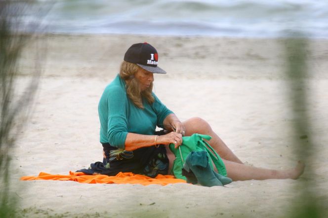 Agnieszka Fitkau-Perepeczko na plaży w Sopocie
