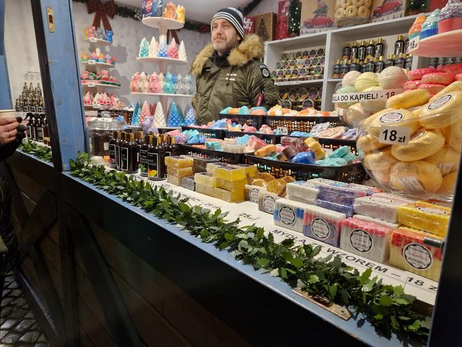 Ceny na jarmarku Bożonarodzeniowym w Gdańsku. Jest drożej niż w zeszłym roku 