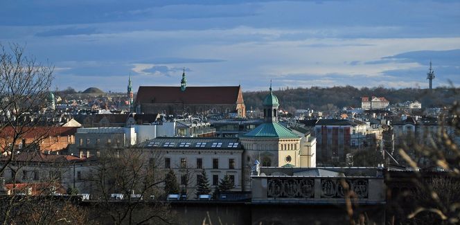 Kopiec Kraka widziany z Wawelu