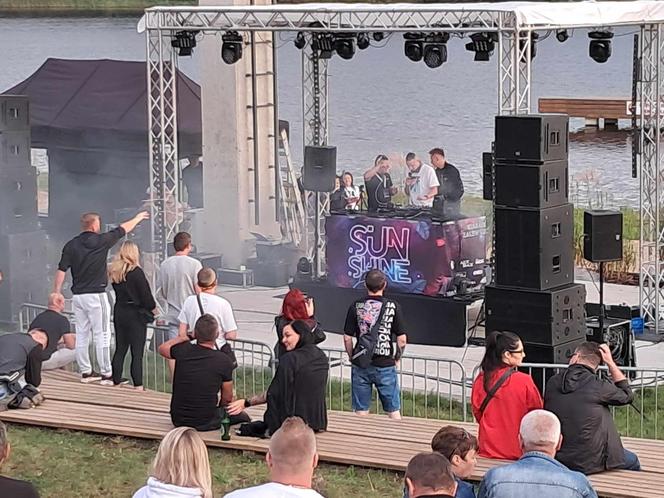 Najlepsi DJ-e z całej Polski i klubowicze spragnieni dobrej zabawy na "Sunshine Lubianka"