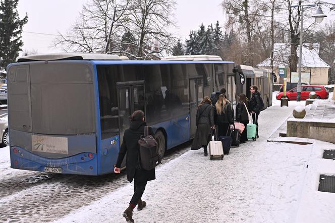 Wielka rewolucja dla pasażerów lotniska w Modlinie. To koniec koszmaru?! Jest decyzja