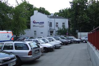 Koronawirus w Szpitalu Wolskim: Blisko 60 osób zakażonych. 18 pracowników czeka na testy
