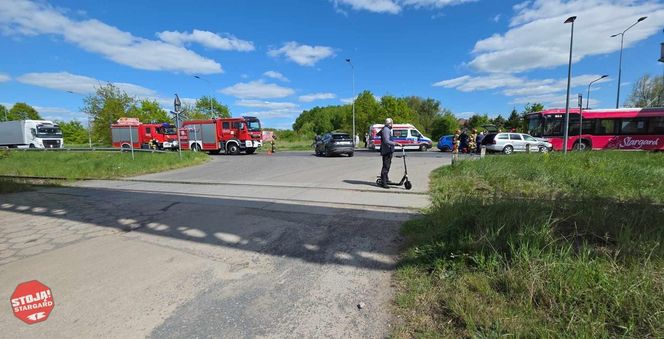 Stargard: 12 poszkodowanych po zderzeniu autobusu z samochodami. WIDEO z monitoringu