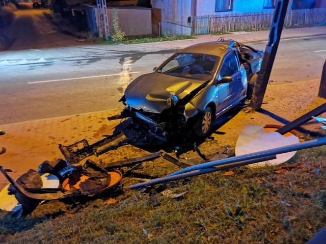 Kolizja dwóch samochodów osobowych na ul. Kościelnej w Starachowicach