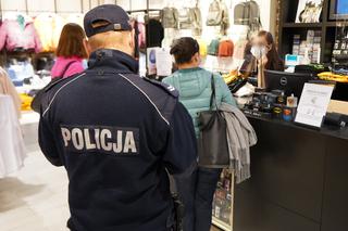 Nalot policji i sanepidu na bydgoskie galerie handlowe