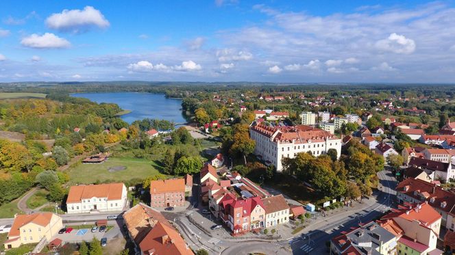   To najładniejsza gmina w woj. warmińsko-mazurskim. Sztuczna inteligencja wytypowała turystyczną perłę