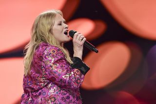 Urszula kiedyś i dziś. Zobacz, jak zmieniła się polska wokalistka! [GALERIA ZDJĘĆ] 
