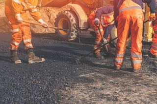 Program „80 plus” w Warszawie. To nie kolejne świadczenie dla seniorów! „Udało się zaoszczędzić aż 30 mln zł”
