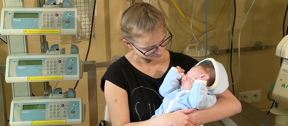 Przeżył atak ojca nożownika, dziś wraca do domu