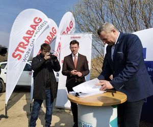 Podpisali umowę -  za dwa lata będzie trzeci etap Trasy Północnej