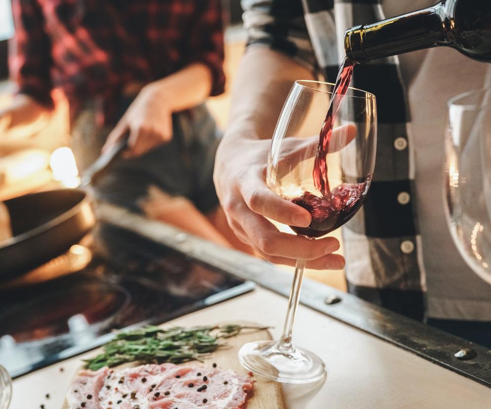 To schorzenie jest nieuleczalne. Można mu zapobiec pijąc wino