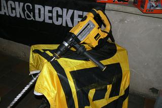 Młotowiertarka DeWALT klasy 6kg z uchwytem SDS-Max