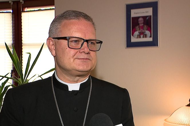 Abp Śmigiel prosi o modlitwę za papieża Leona XIV