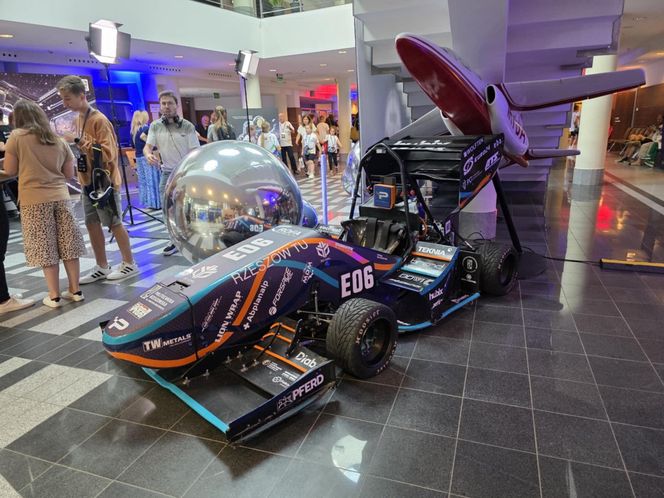 Studenci z Politechniki Rzeszowskiej zbudowali bolid