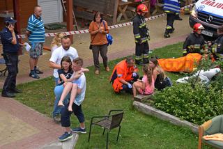 Zarwał się balkon pod kolonistami