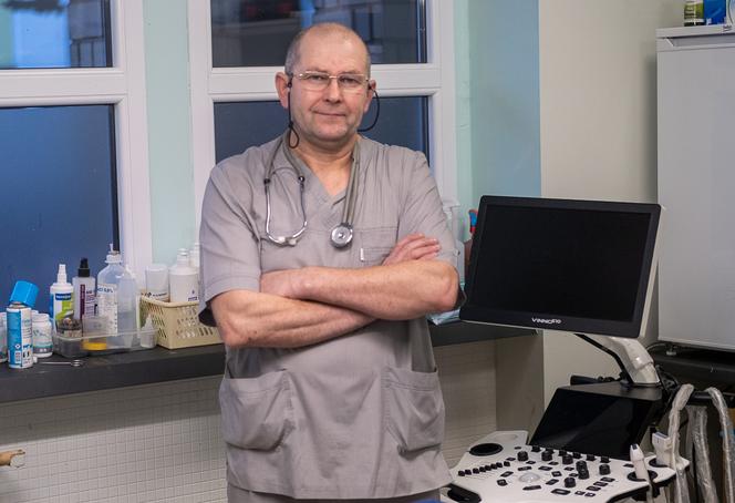 To On operował suczkę, której psy oderwały łapę