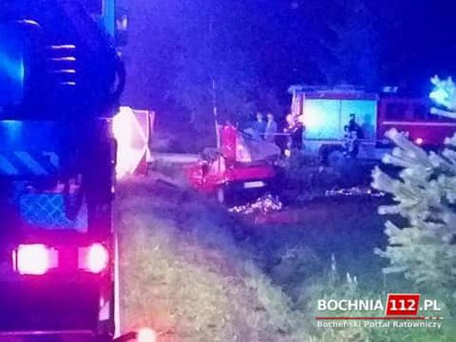 Baczków. Potworny wypadek. 4 osoby nie żyją. Peugeot uderzył w betonowy przepust