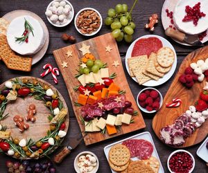 Przekąski na sylwestra - 9 przepisów na przekąski na imprezę