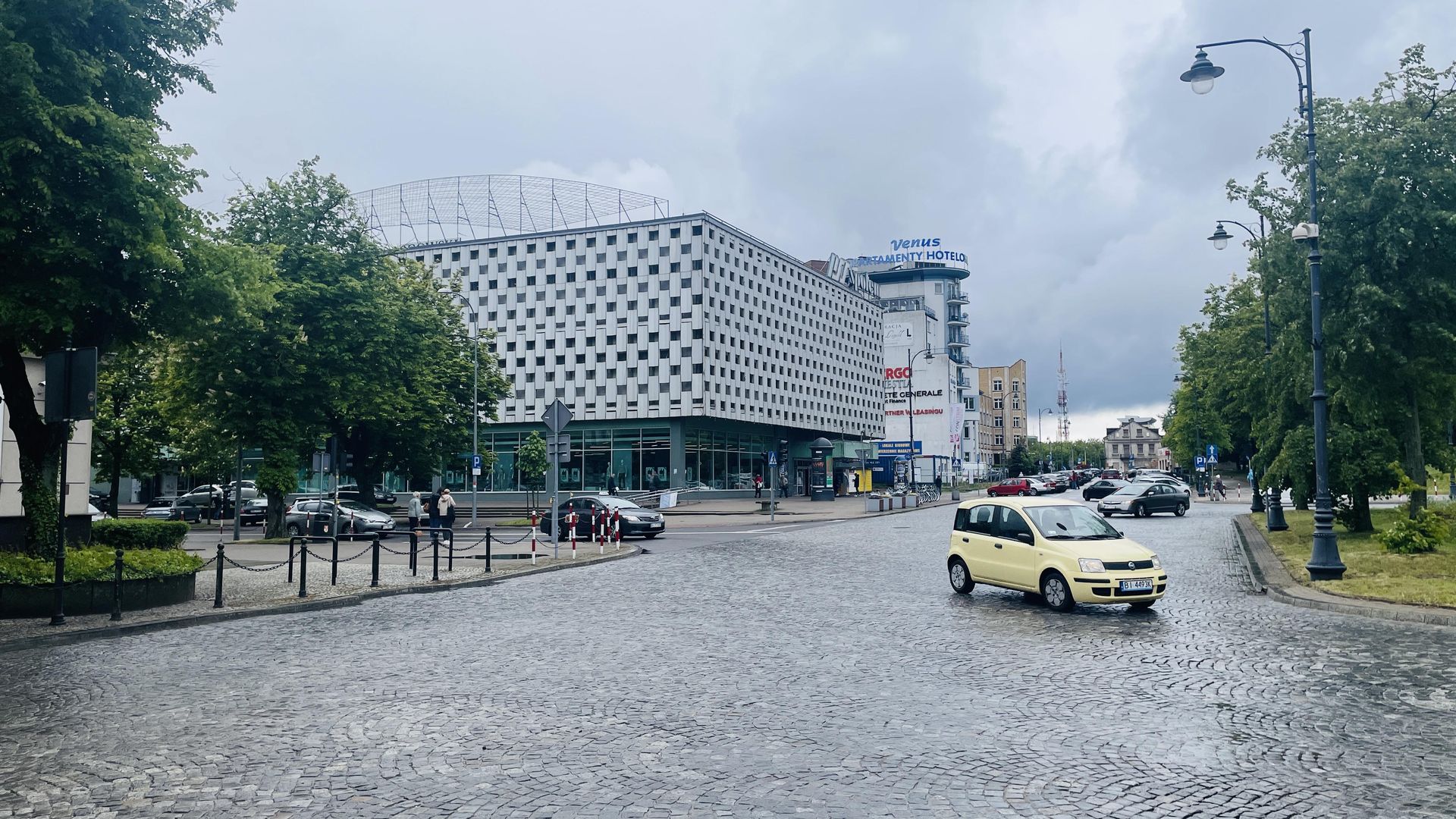 Dom handlowy Central w Białymstoku