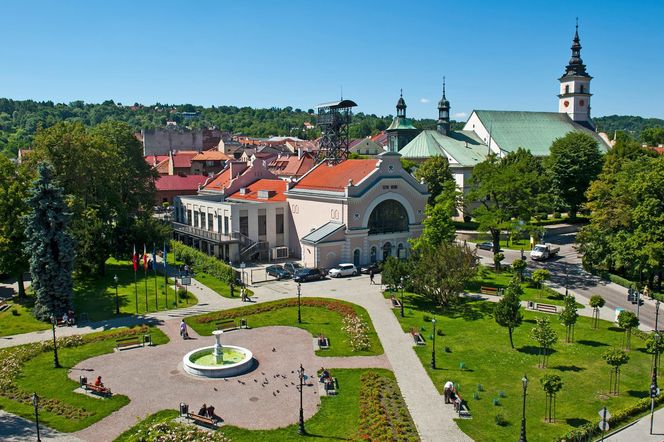 Populacja tego małopolskiego miasta wzrosła o połowę. Leży kilkanaście kilometrów od Krakowa 