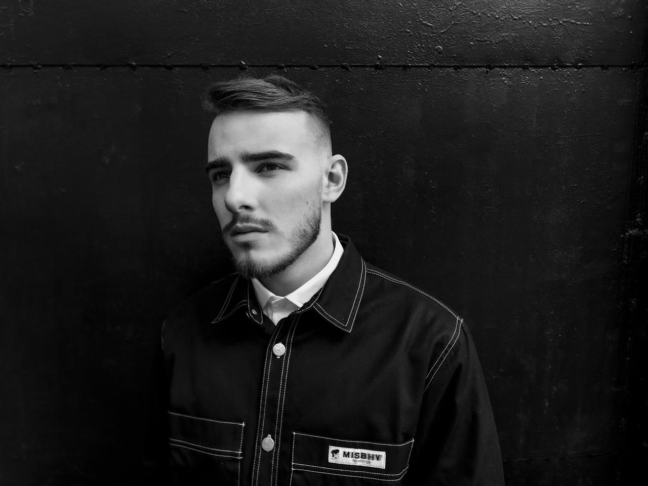 Krystian Ochman jest wolny! Reprezentant Polski na Eurowizji 2022 rozstał się z dziewczyną