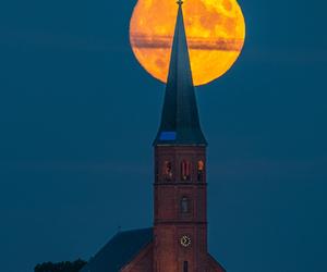 Księżyc Żniwiarzy. Niezwykła pełnia w w obiektywie mieszkańców Dolnego Śląska