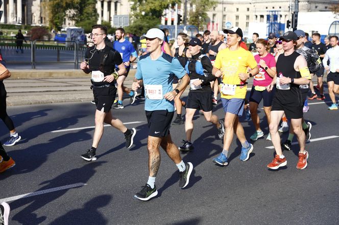 Uczestnicy 46. edycji Nationale-Nederlanden Maratonu Warszawskiego