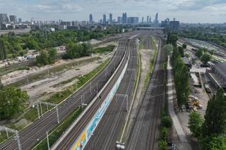 Warszawa Zachodnia to dworzec jak z bajki. Zbliża się koniec prac, ale wcześniej pociągi pojadą... na telefon!