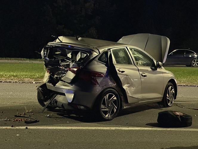 Warszawa. Pijany obywatel Ukrainy spowodował poważny wypadek. Zderzyły się cztery samochody osobowe