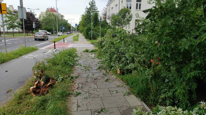 Fatalne skutki burzy w Warszawie