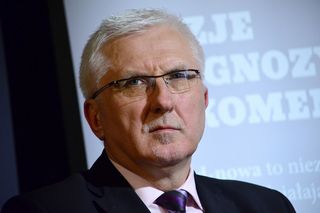 Senator chce wywrócić polską politykę! Zakłada nową partię 