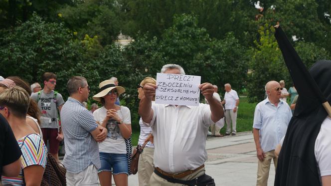 Protest przeciw przemocy w Białymstoku