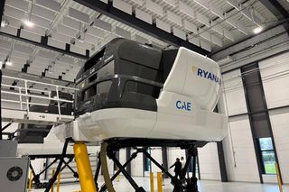 Ryanair otworzył w Krakowie ultranowoczesne centrum! To tu piloci uczą się latać Gamechangerami